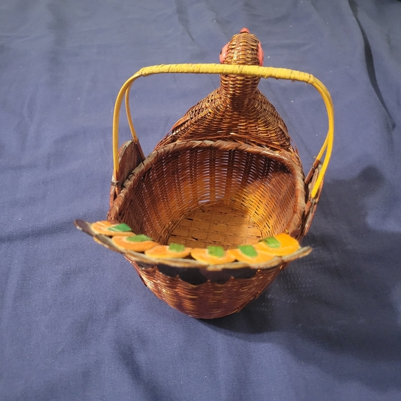 Vintage Wicker Rattan Turkey Basket Thanksgiving Decor Center Piece - Picture 5 of 6
